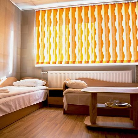 Telsiu Hotel Telsiai Bagian luar foto