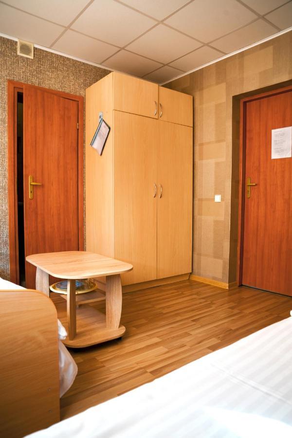 Telsiu Hotel Telsiai Bagian luar foto